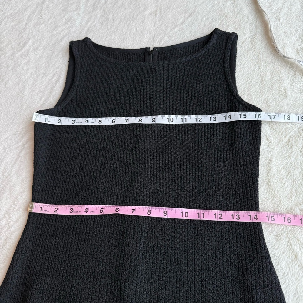 St. John Caviar Wool Blend Black Knit Dress (4) & Blazer (2) 2-Piece Set - Picture 10 of 14